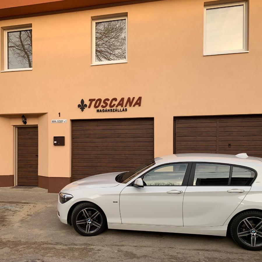 Ferienwohnung Toscana 2 Debrecen Exterior foto